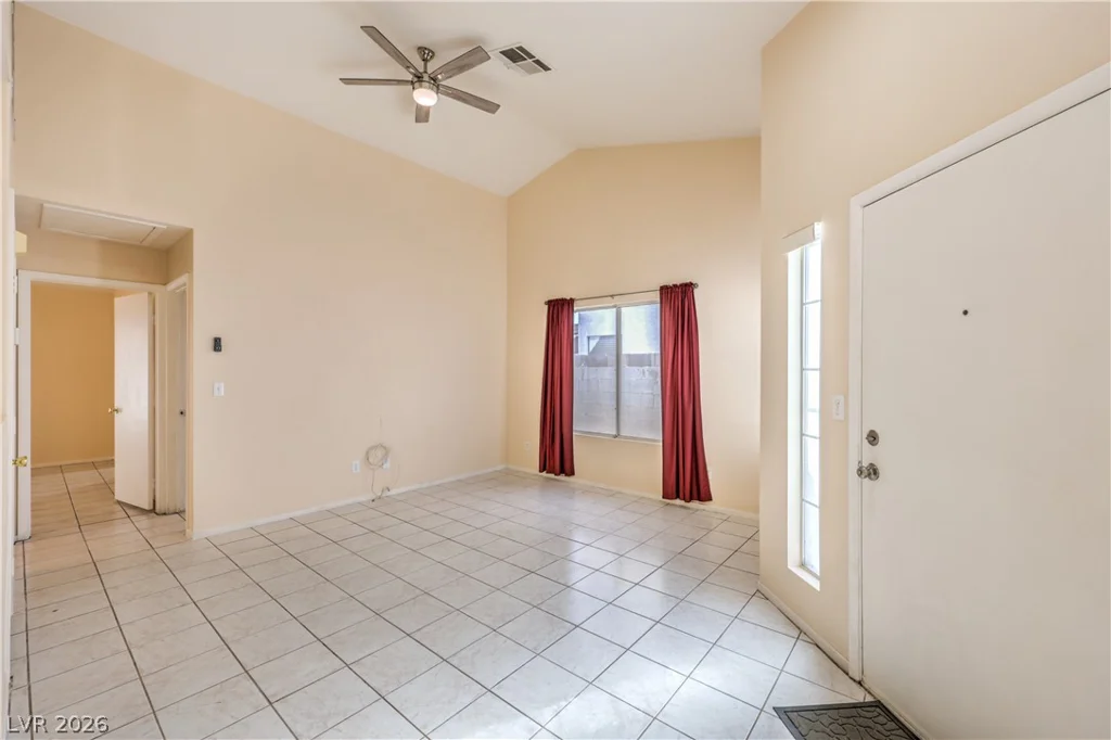 4656 Baby Bird, Las Vegas, NV 89115