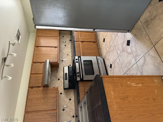 5523 Jose Leon, North Las Vegas, NV 89031