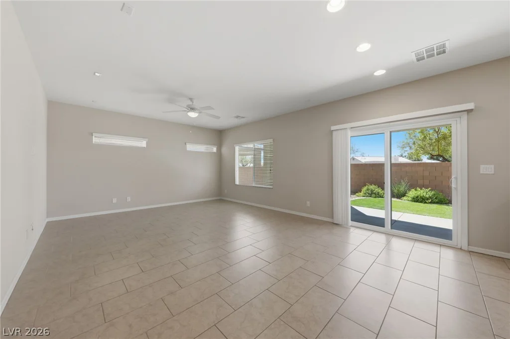 6451 Terra Miranda, Las Vegas, NV 89118