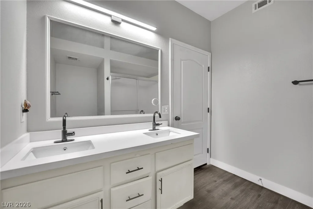 6908 Dorita, Las Vegas, NV 89108