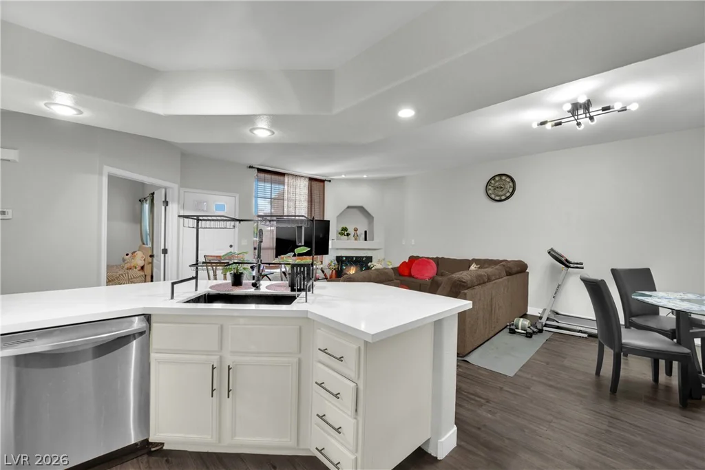 6908 Dorita, Las Vegas, NV 89108