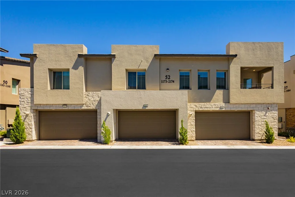 600 Carriage Hill, Las Vegas, NV 89138
