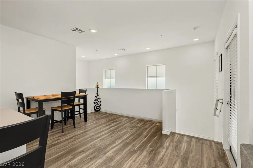 600 Carriage Hill, Las Vegas, NV 89138