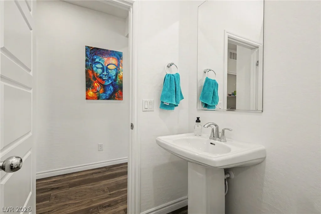 600 Carriage Hill, Las Vegas, NV 89138