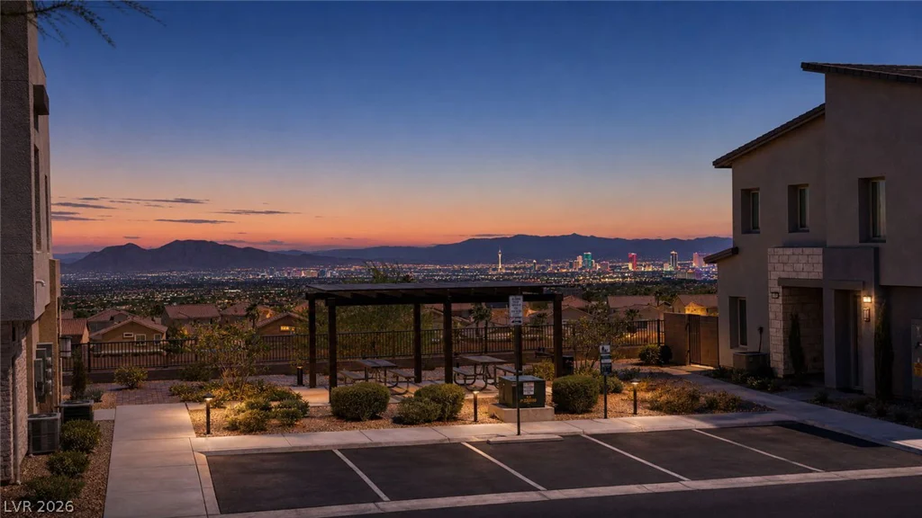 600 Carriage Hill, Las Vegas, NV 89138