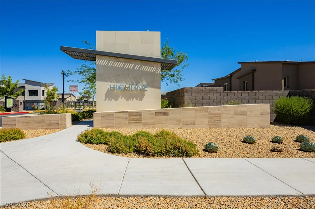 600 Carriage Hill, Las Vegas, NV 89138