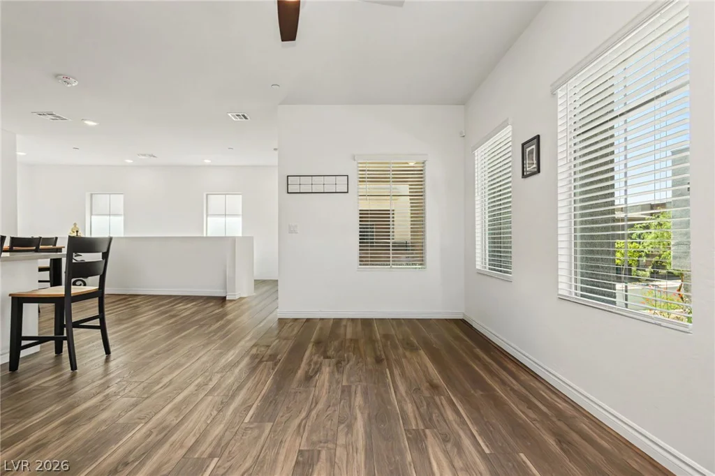 600 Carriage Hill, Las Vegas, NV 89138