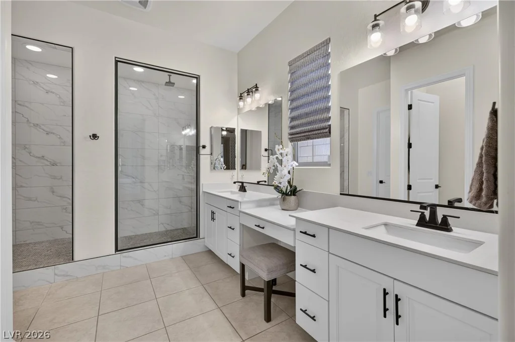4 Bobado, Henderson, NV 89011