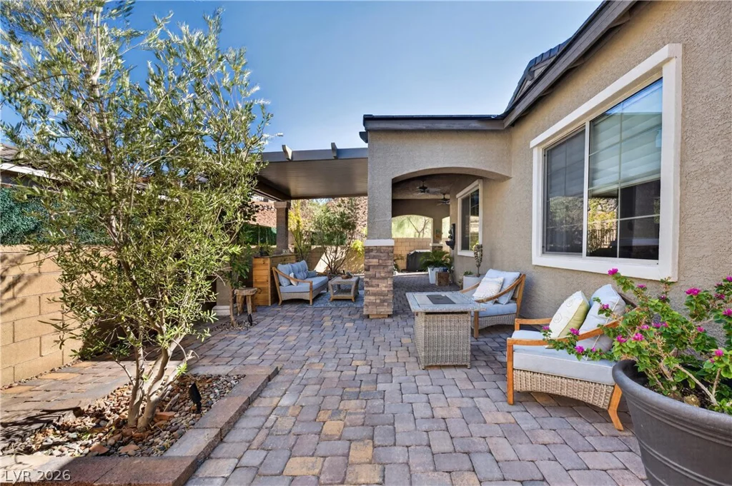 4 Bobado, Henderson, NV 89011
