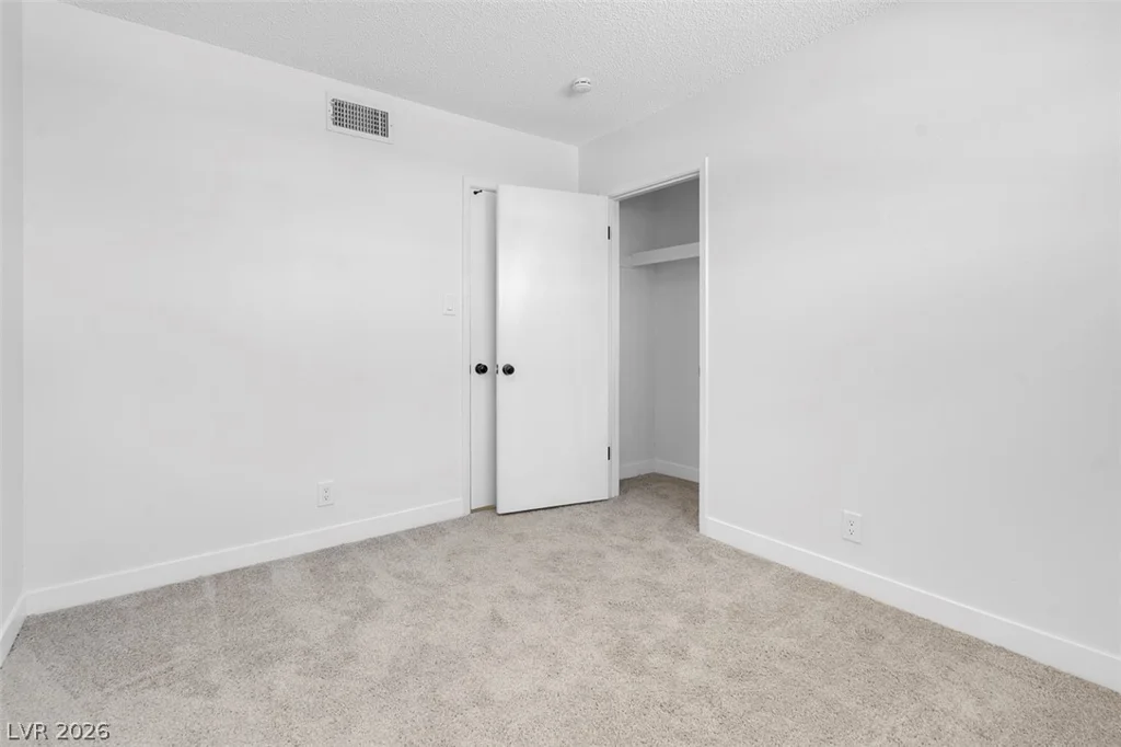 4313 El Conlon, Las Vegas, NV 89102