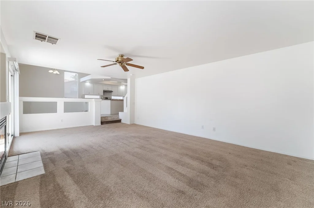 9882 Silver Chimes, Las Vegas, NV 89183