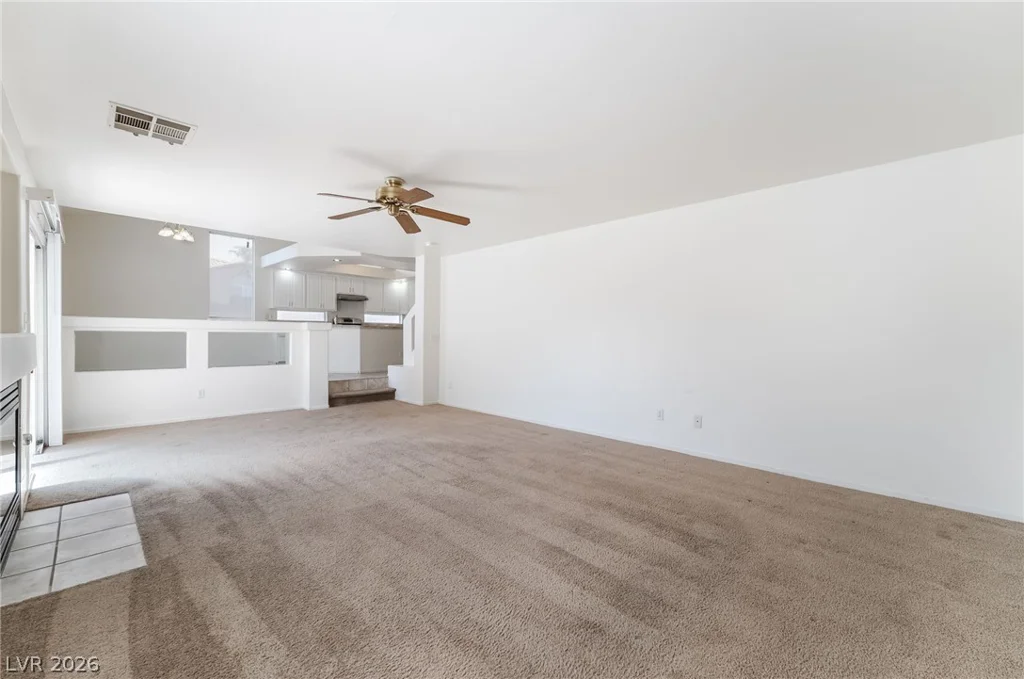 9882 Silver Chimes, Las Vegas, NV 89183