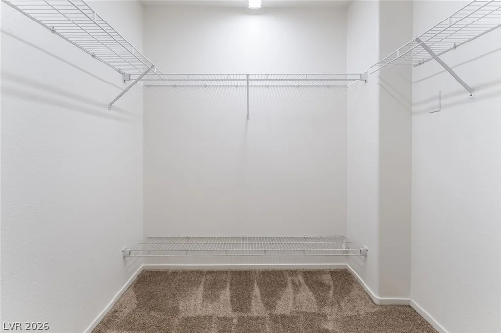 9882 Silver Chimes, Las Vegas, NV 89183