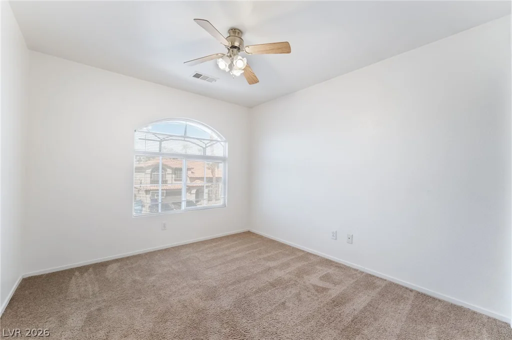 9882 Silver Chimes, Las Vegas, NV 89183