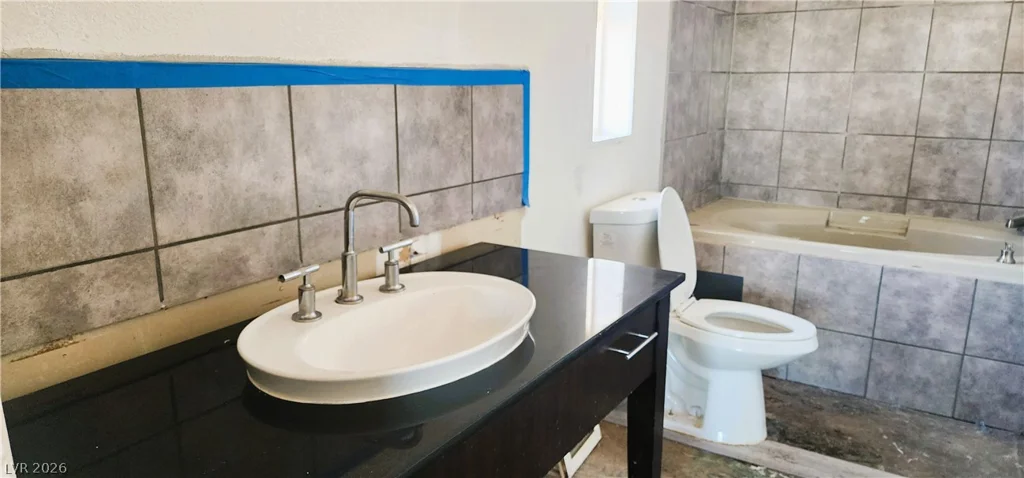 420 Hickory, Pahrump, NV 89048