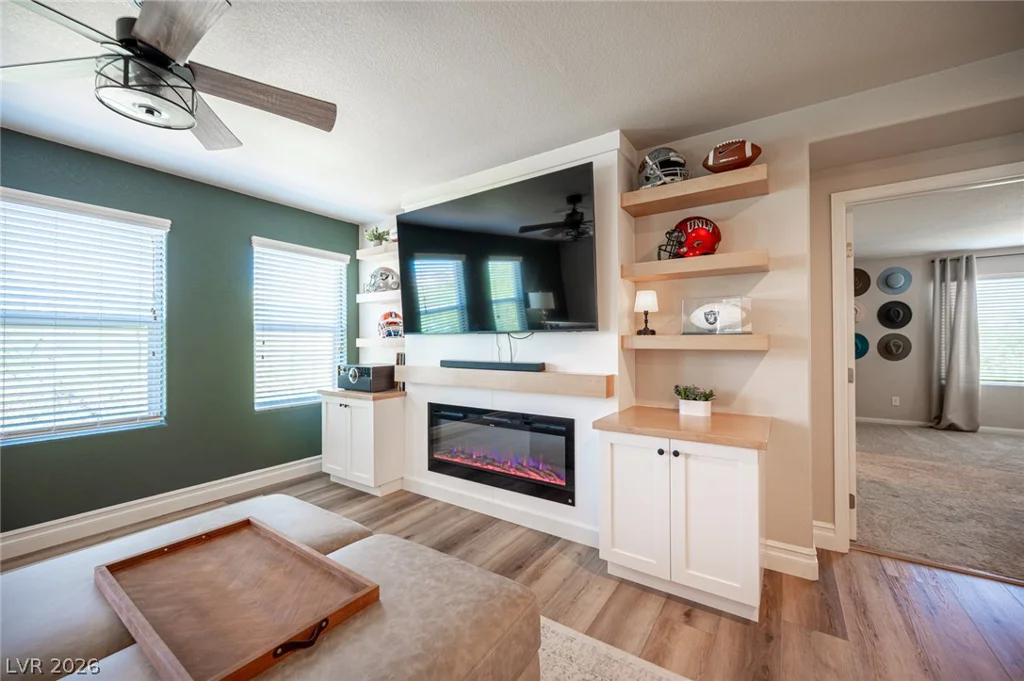 7056 Thistle Ridge, Las Vegas, NV 89166
