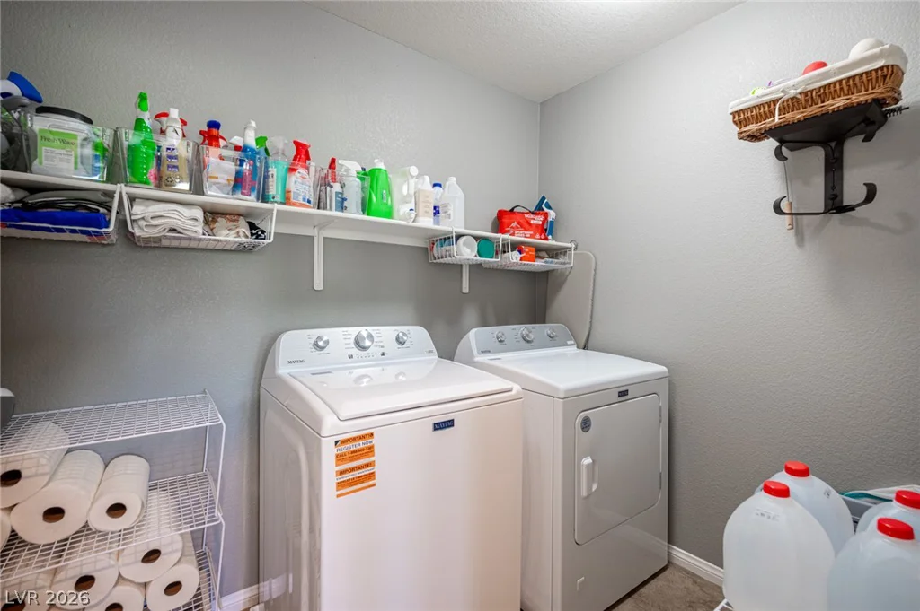 7056 Thistle Ridge, Las Vegas, NV 89166