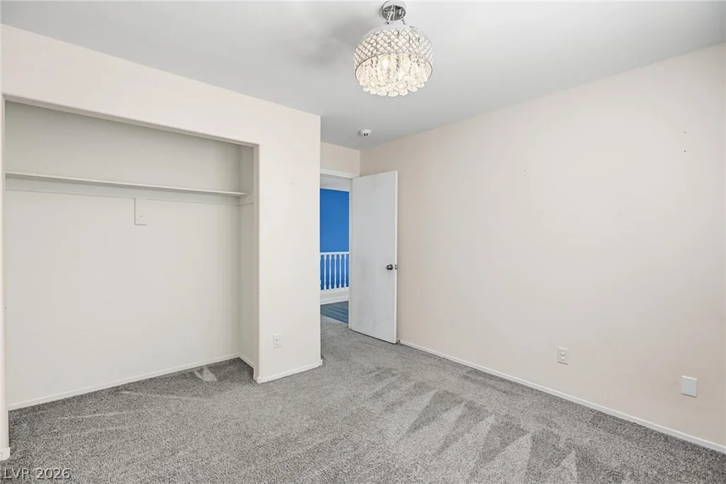 911 Sterling Thorn, Las Vegas, NV 89183