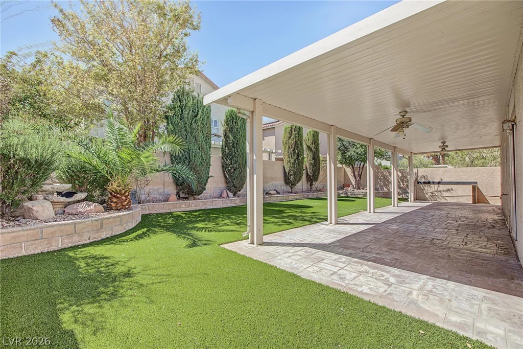 911 Sterling Thorn, Las Vegas, NV 89183