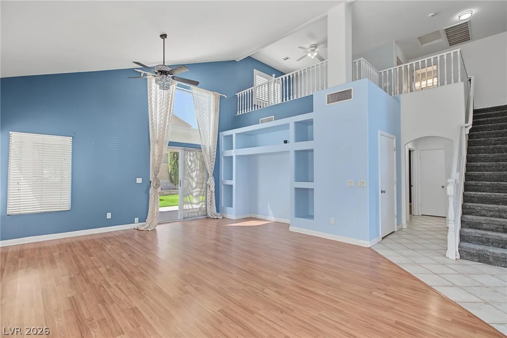911 Sterling Thorn, Las Vegas, NV 89183
