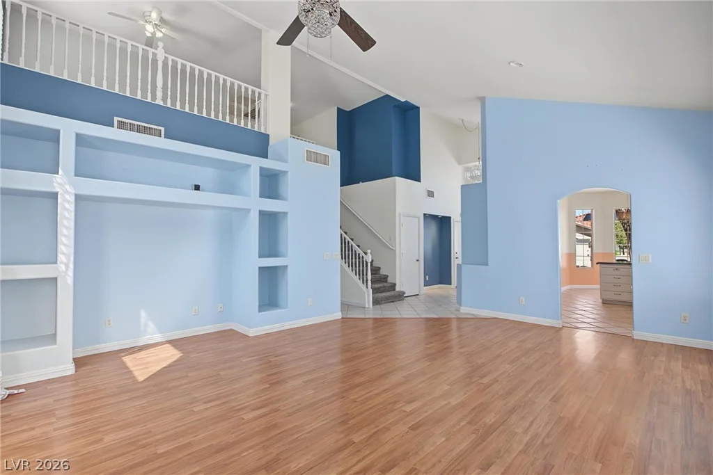 911 Sterling Thorn, Las Vegas, NV 89183