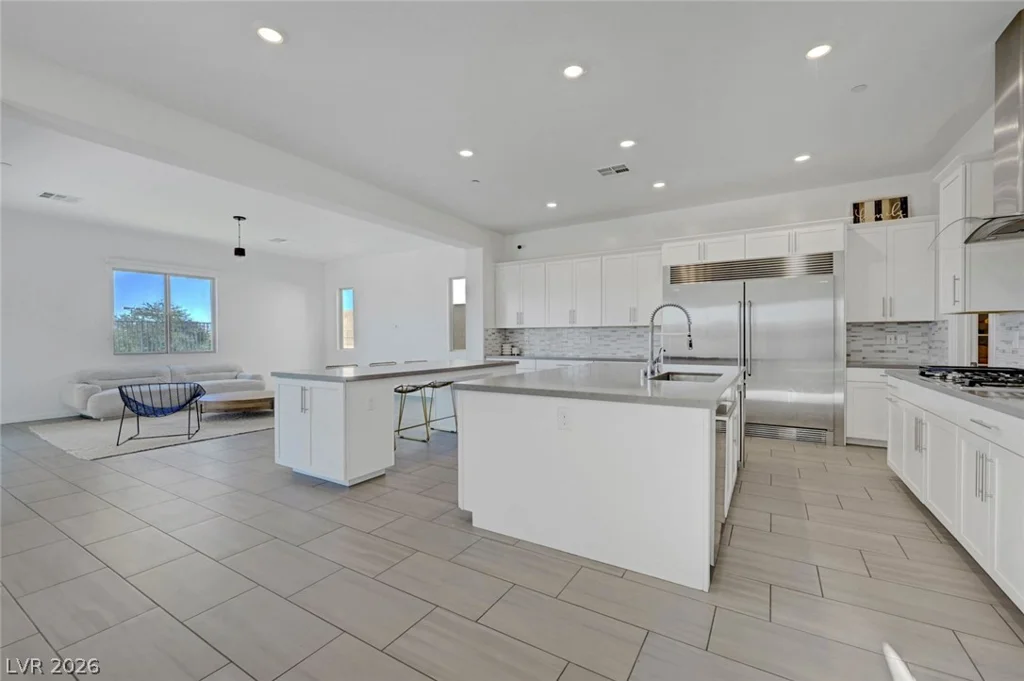 699 Glowing Horizon, Henderson, NV 89052