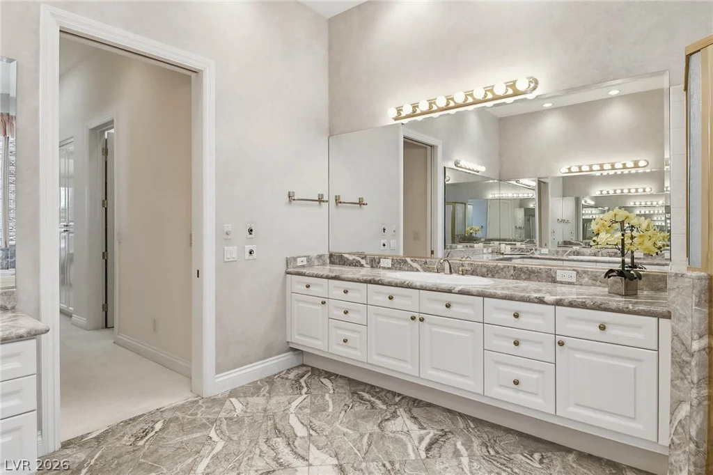 2017 Eagle Trace, Las Vegas, NV 89117