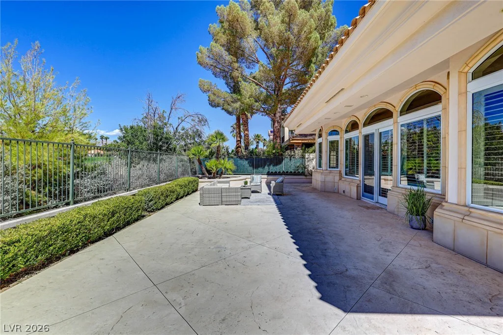2017 Eagle Trace, Las Vegas, NV 89117