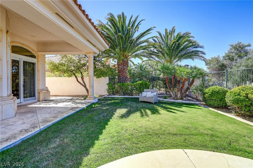 2017 Eagle Trace, Las Vegas, NV 89117