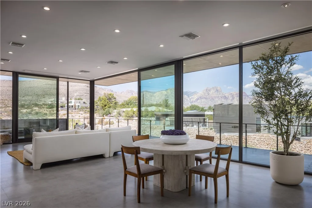 59 Arroyo, Blue Diamond, NV 89004