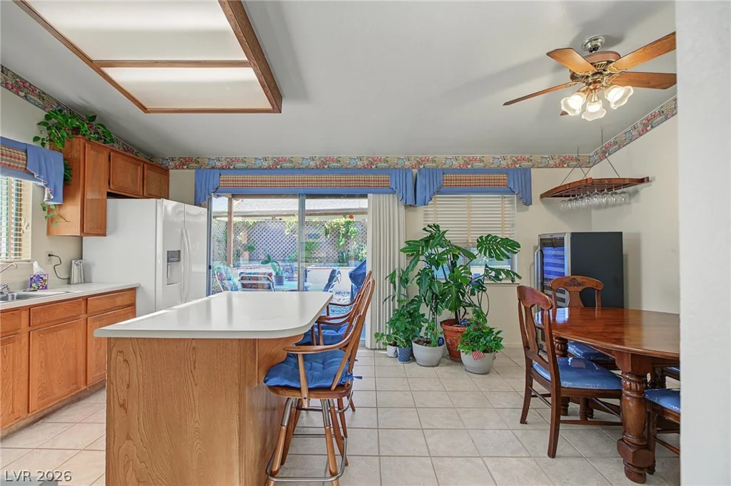 6333 Copperfield, Las Vegas, NV 89108