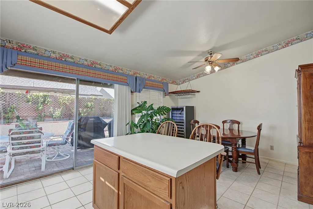 6333 Copperfield, Las Vegas, NV 89108