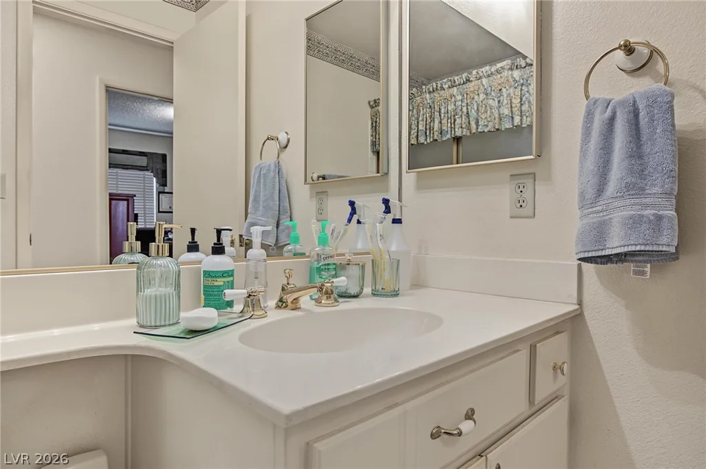 6333 Copperfield, Las Vegas, NV 89108