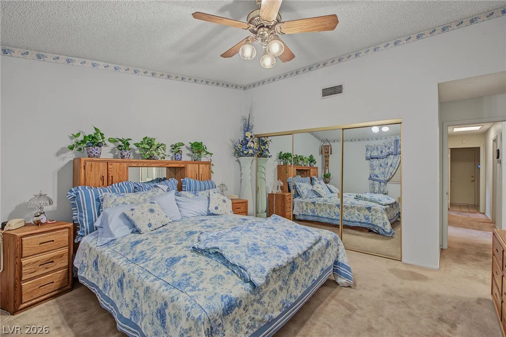 6333 Copperfield, Las Vegas, NV 89108