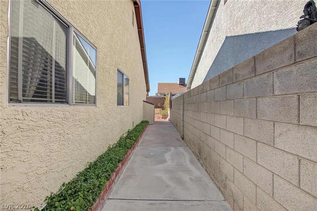 6333 Copperfield, Las Vegas, NV 89108