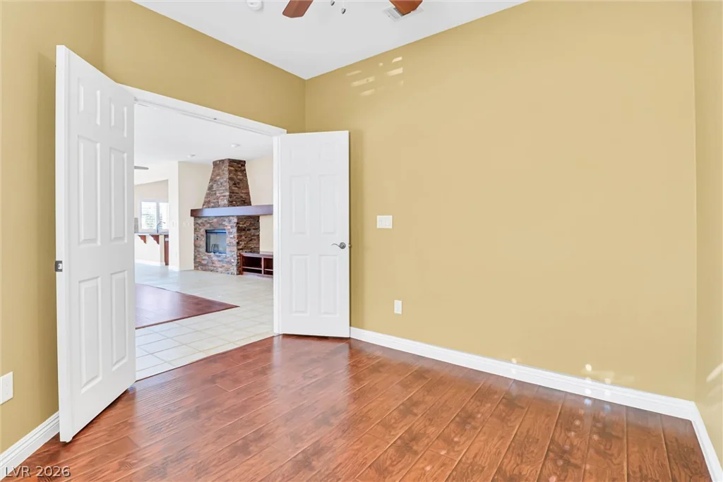 10529 India Hawthorn, Las Vegas, NV 89144