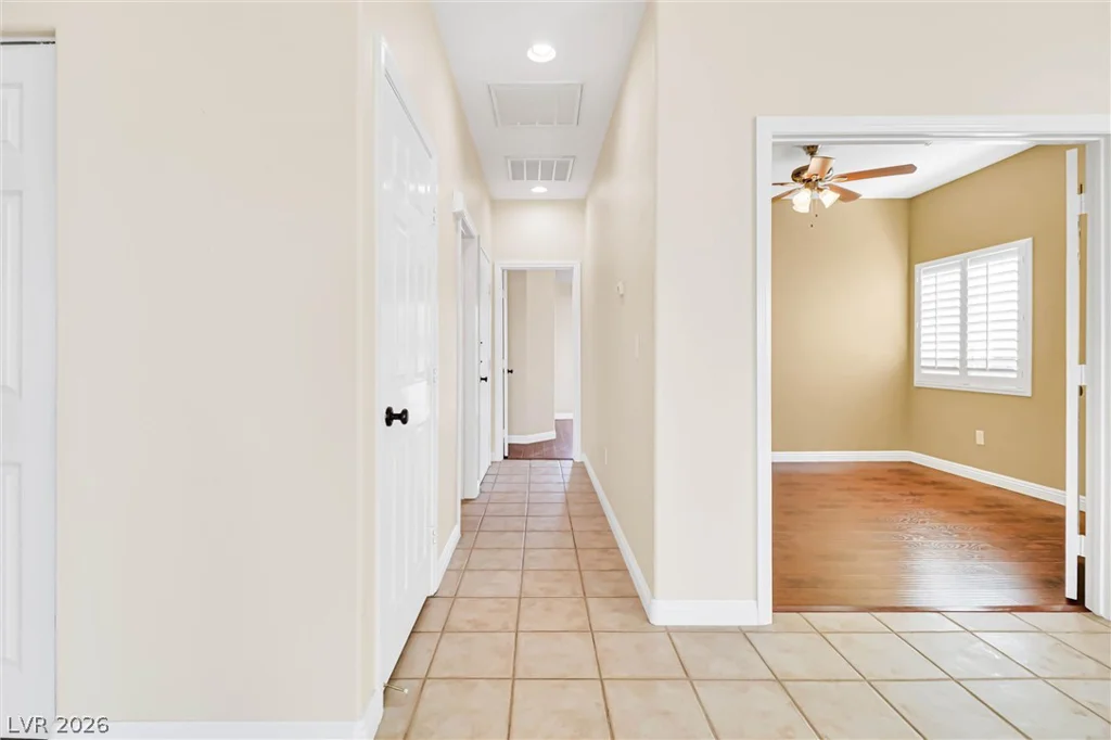 10529 India Hawthorn, Las Vegas, NV 89144