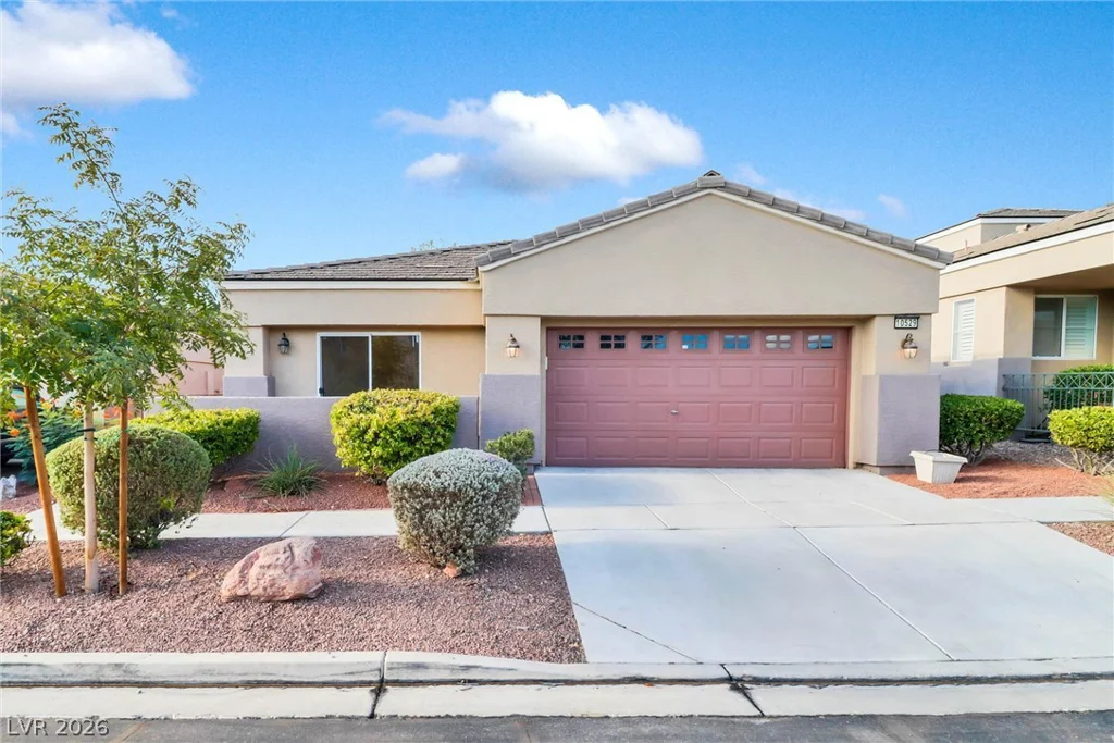 10529 India Hawthorn, Las Vegas, NV 89144