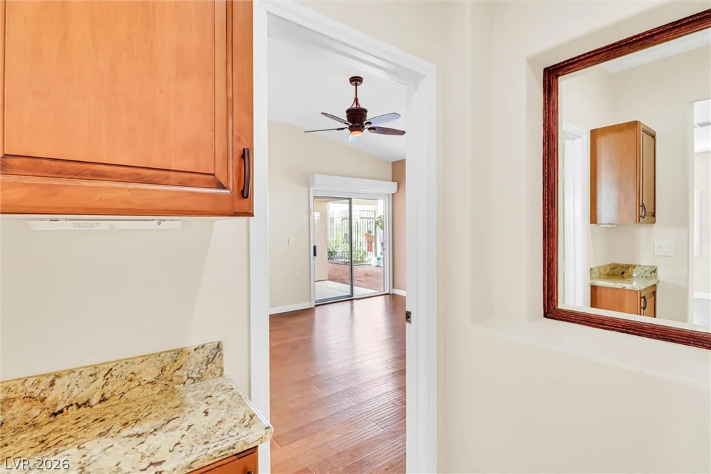10529 India Hawthorn, Las Vegas, NV 89144