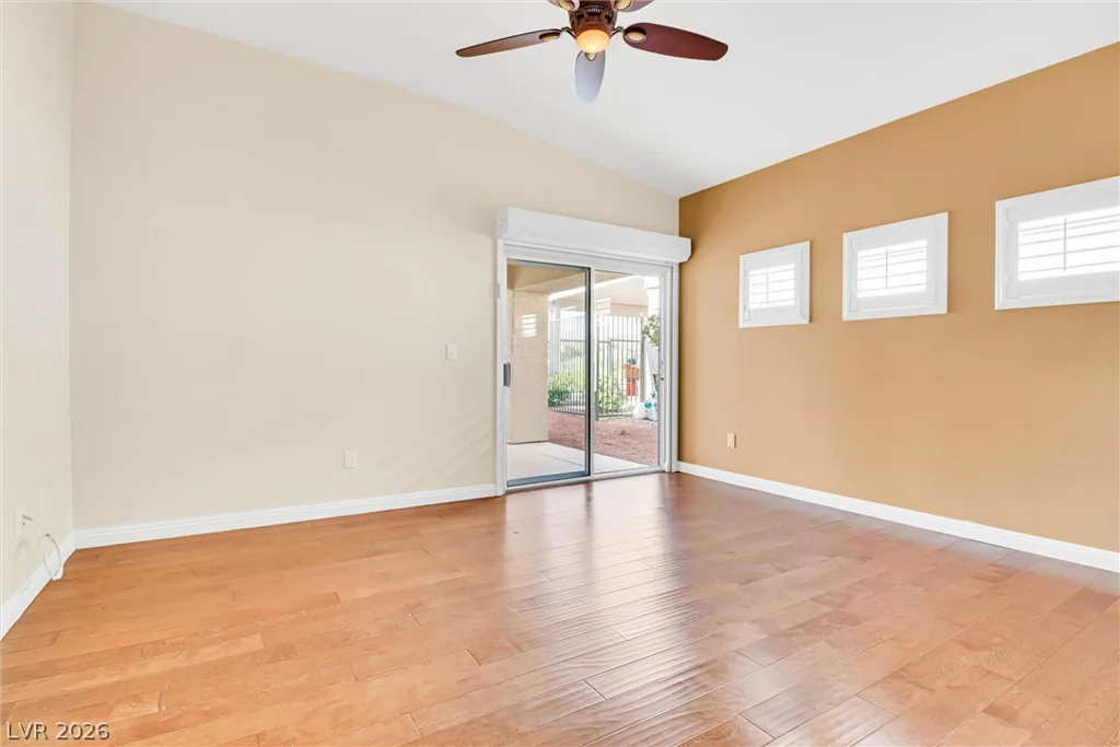 10529 India Hawthorn, Las Vegas, NV 89144