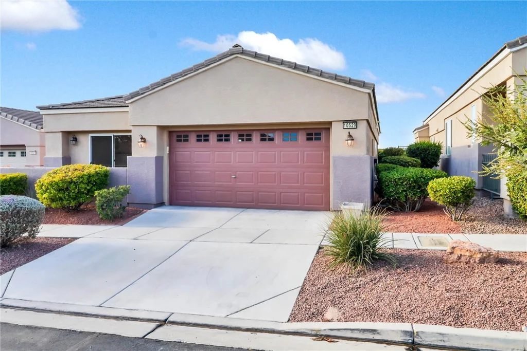 10529 India Hawthorn, Las Vegas, NV 89144