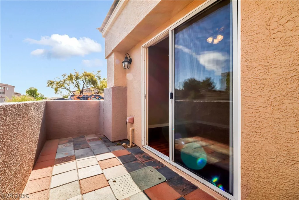 10529 India Hawthorn, Las Vegas, NV 89144