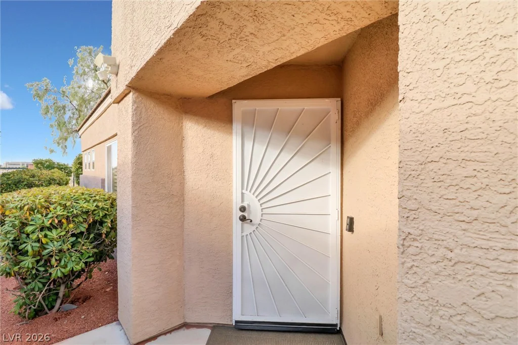 10529 India Hawthorn, Las Vegas, NV 89144