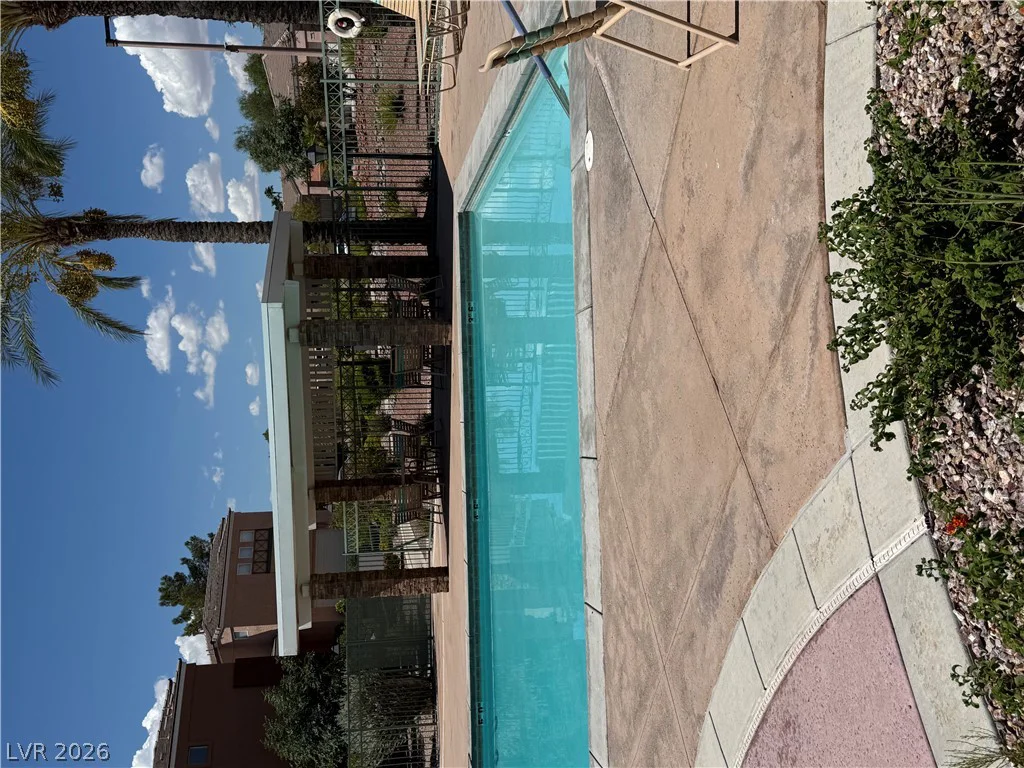 10529 India Hawthorn, Las Vegas, NV 89144