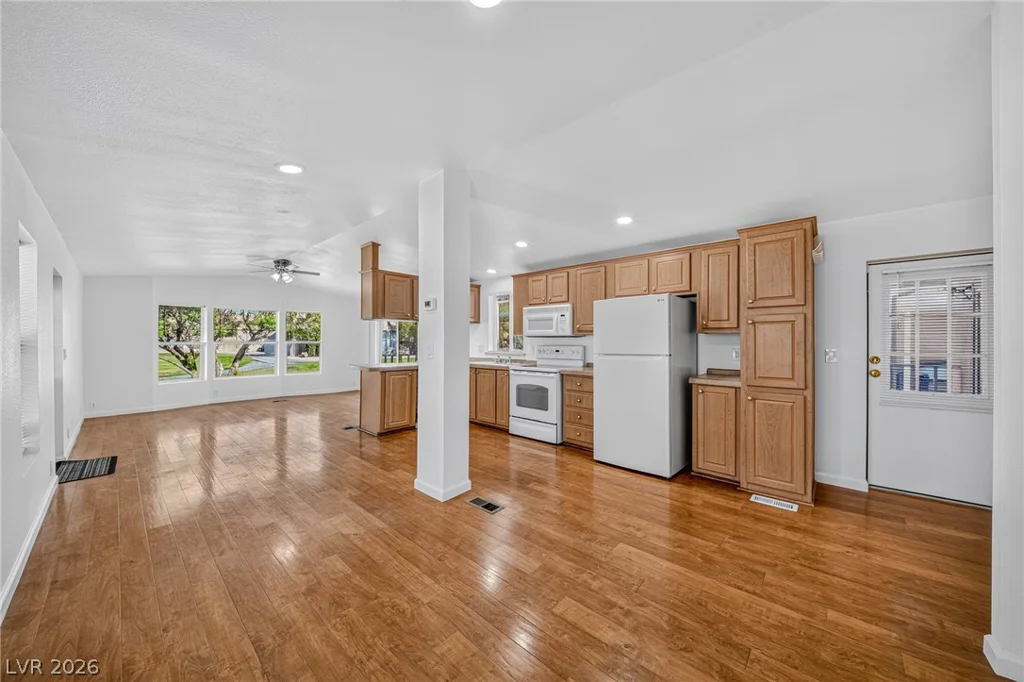 540 Montecito, Pahrump, NV 89048