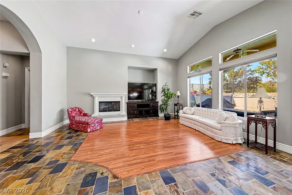 6292 San Gagano, Las Vegas, NV 89131