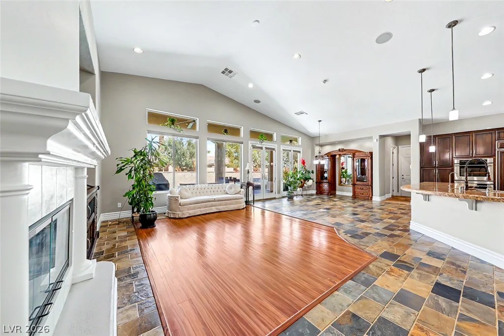 6292 San Gagano, Las Vegas, NV 89131