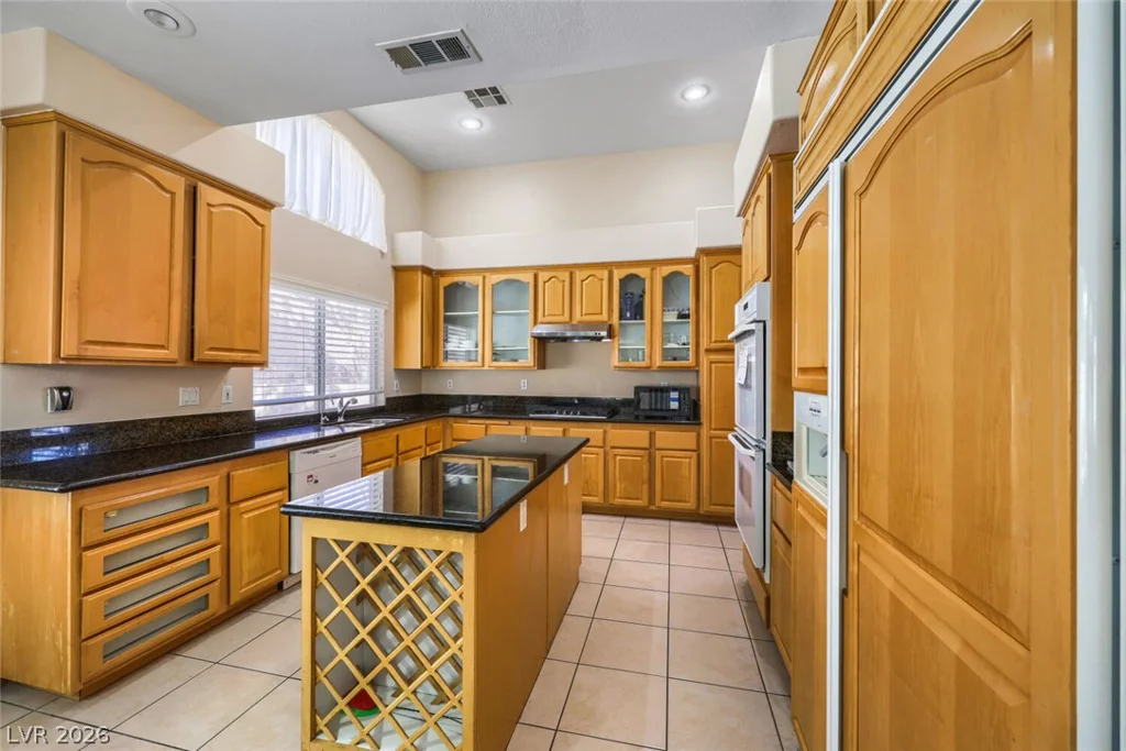 1717 Double Arrow, Las Vegas, NV 89128