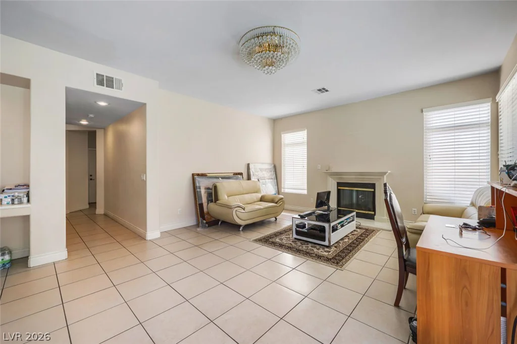 1717 Double Arrow, Las Vegas, NV 89128