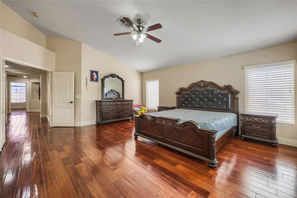 1717 Double Arrow, Las Vegas, NV 89128